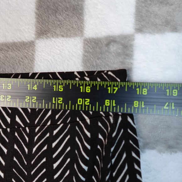 Chico's fluid travelers pants 2 striped zig zag print choc chip white 18 - Picture 10 of 14